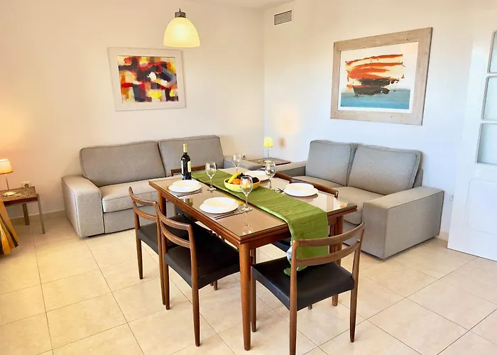 Apartment Apolo17 E37, 3 Calp