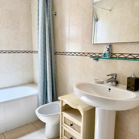 Apolo17 E37, 3 Appartement Calp